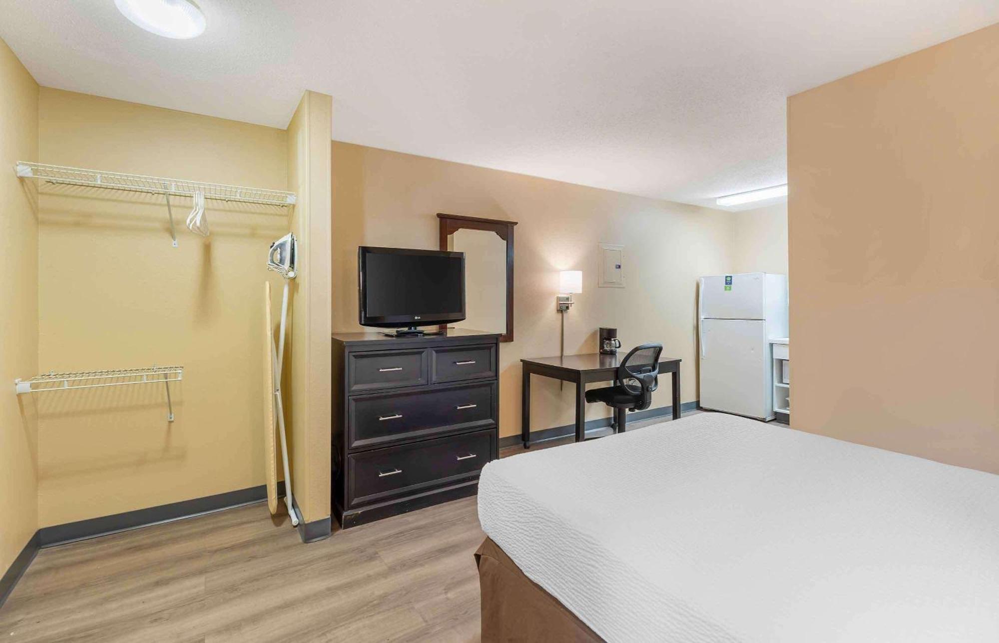 Extended Stay America Suites - St Louis - Westport - E Lackland Rd Мериленд Хайтс Екстериор снимка