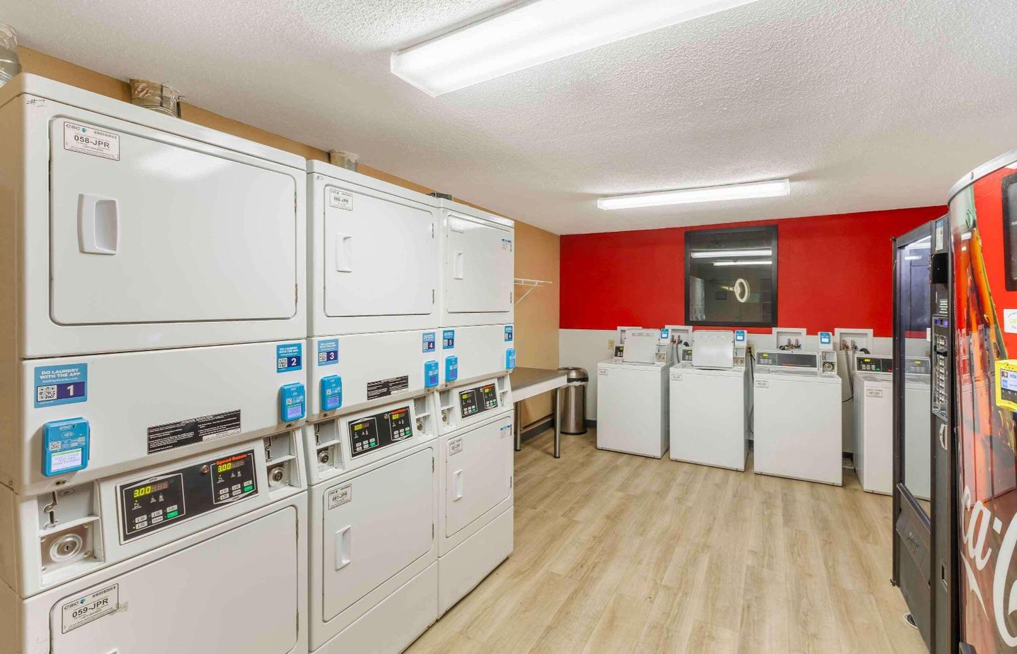 Extended Stay America Suites - St Louis - Westport - E Lackland Rd Мериленд Хайтс Екстериор снимка