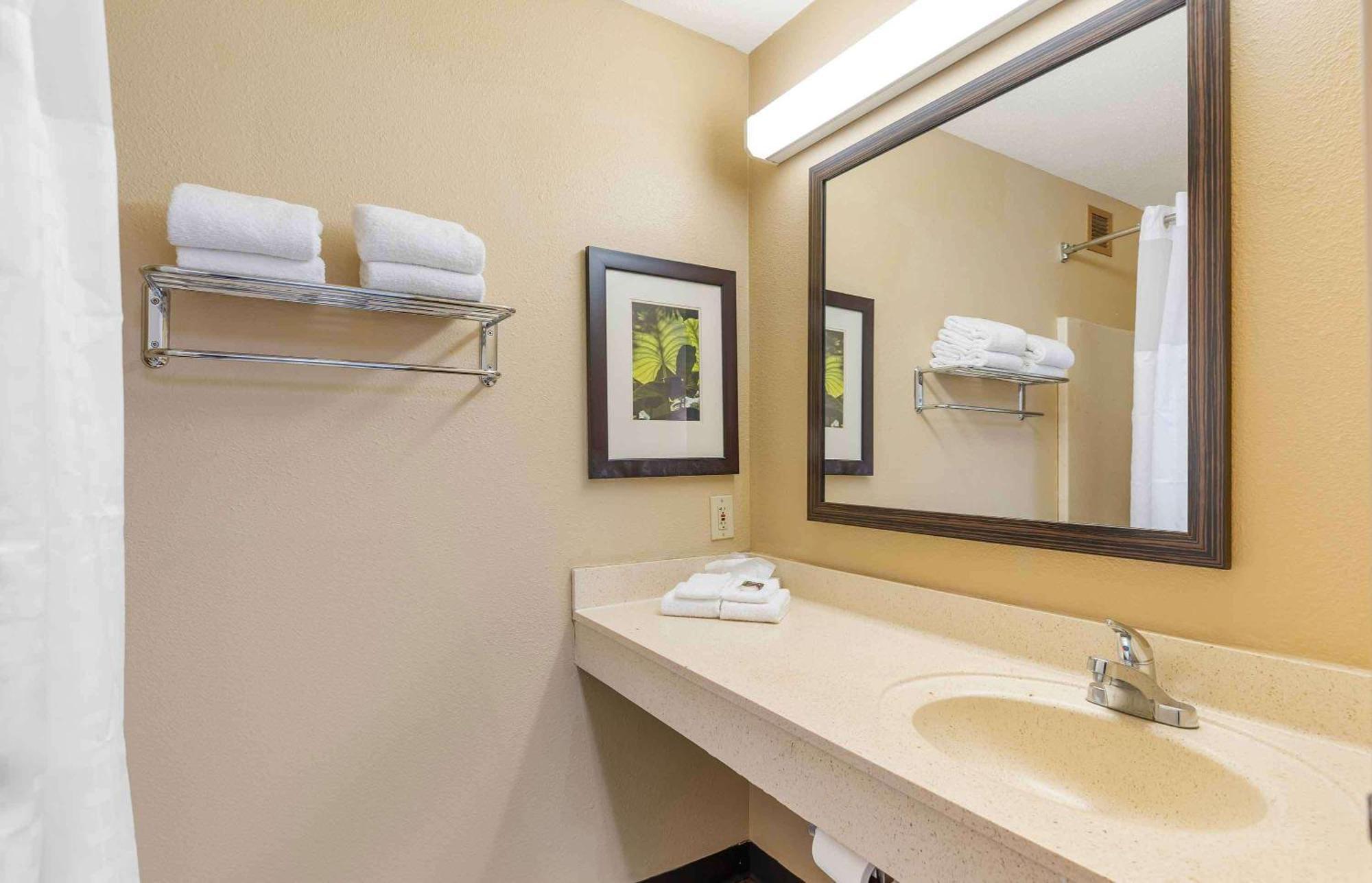 Extended Stay America Suites - St Louis - Westport - E Lackland Rd Мериленд Хайтс Екстериор снимка
